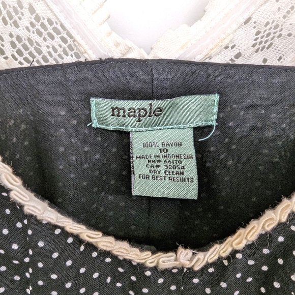 Maple sleeveless dress - Picture 2 of 4